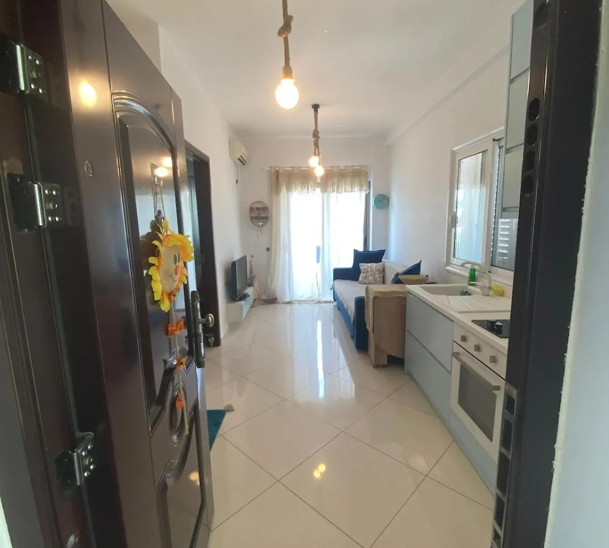 Skylark Apartments - Free Parking Dhërmi 0*,  Arnavutluk